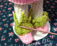 crochet leaf topped baby boots